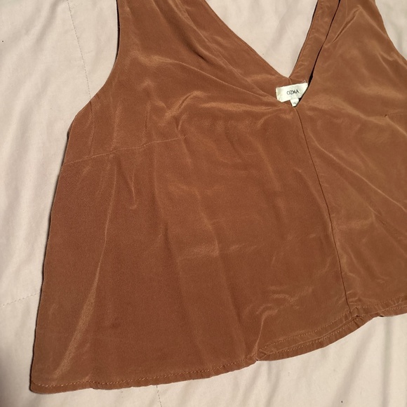 Ozma Silk Tank - Picture 5 of 17